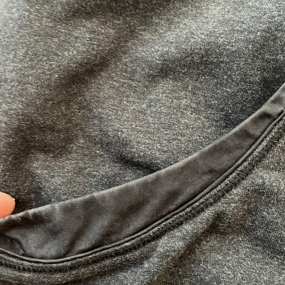 Lululemon Blissed Out Black Jacket Size 2 - Picture 14 of 16